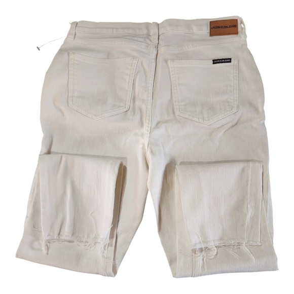 Calvin Klein High Rise Button Fly White Jeans Size 10/30 Slim Straight Raw Hem - Picture 6 of 8